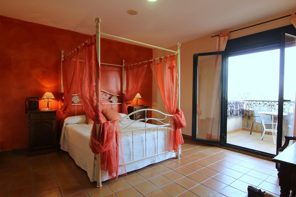 Hotel Rural Hojaranzos Tejeda de Tiétar Exteriör bild