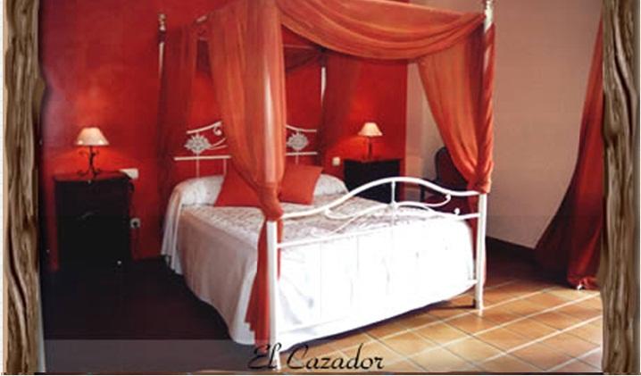 Hotel Rural Hojaranzos Tejeda de Tiétar Rum bild